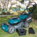 Makita 21 in. 18V X2 (36V) LXT Lithium-Ion Cordless Walk Behind Self Propelled Lawn Mower Kit with 4 Batteries (5.0 Ah) XML08PT1 - Image 7